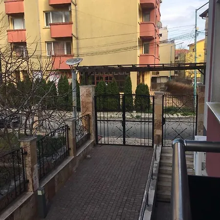 Marea Sp Διαμέρισμα Ράβντα